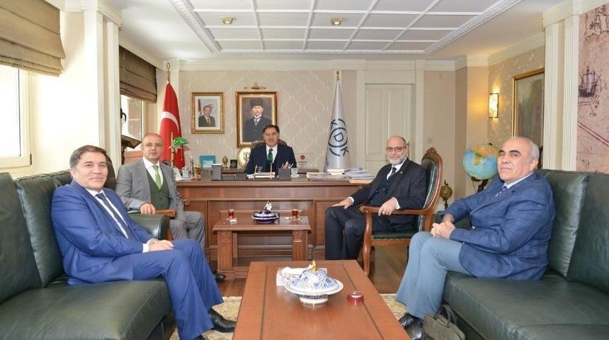 Kamu Baş Denet&ccedil;isi Malko&ccedil;, Uşak &Uuml;niversitesi Rekt&ouml;r&uuml;n&uuml; Kabul Etti