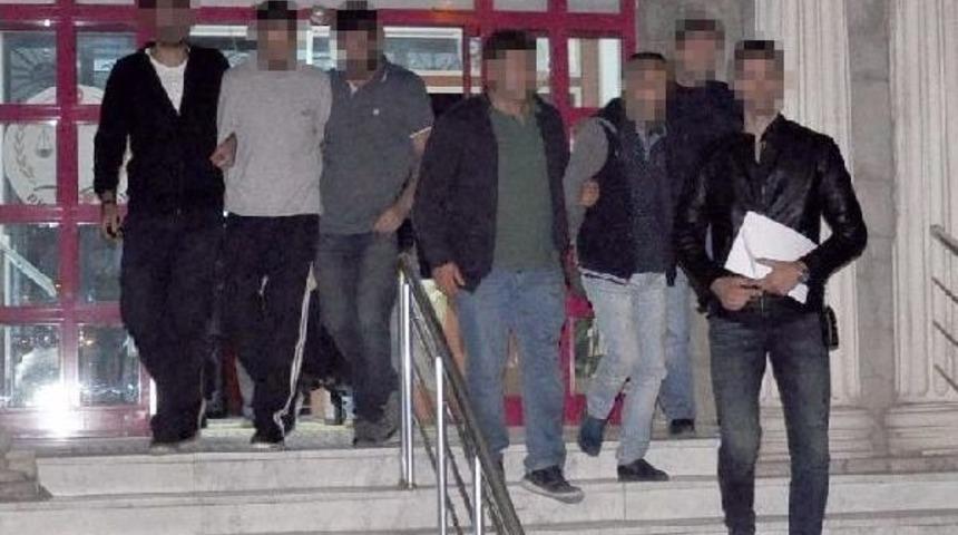 Yakılarak &Ouml;ld&uuml;r&uuml;len Kadın Cinayetine 2 Tutuklama (2)