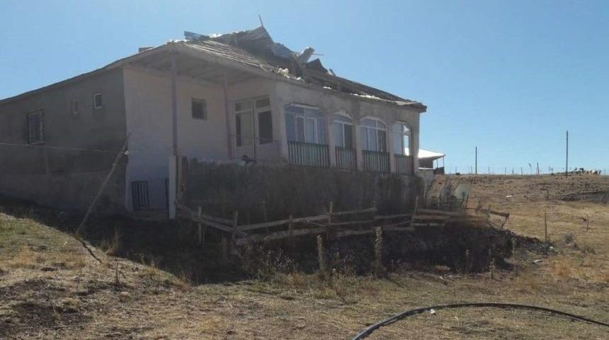 Karlıova&rsquo;daki Fırtınanın Faturası 500 Bin Tl