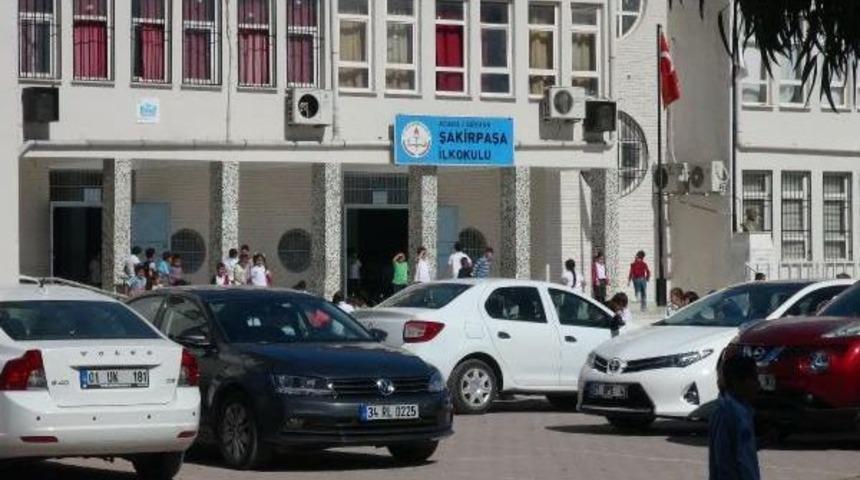 Birinci Sınıf &Ouml;ğrencisine 'd Harfi' Dayağı