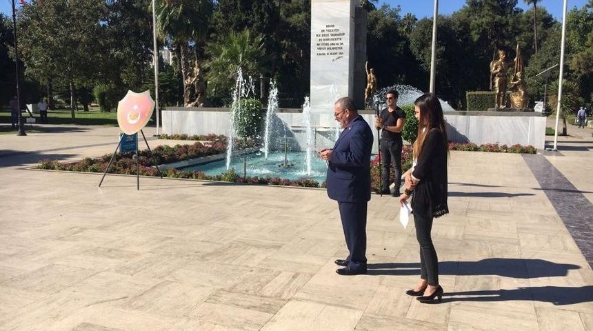 Atat&uuml;rk&rsquo;e Sırtını D&ouml;nemedi