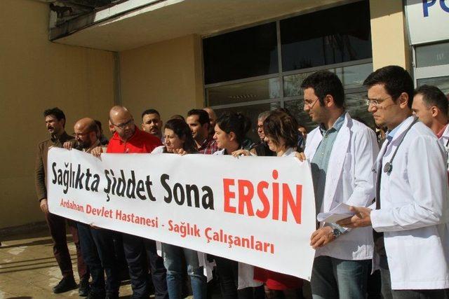 Ardahan&rsquo;da Doktorlar İsyan Etti 1