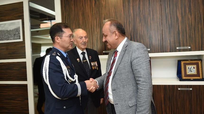 G&uuml;ney Kore Cumhuriyeti Hava Ataşesi Park, Başkan Babaş&rsquo;ı Ziyaret Etti