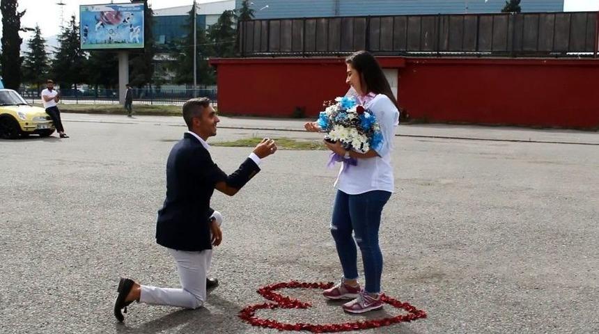 15 Ara&ccedil;lı Evlilik Teklifi