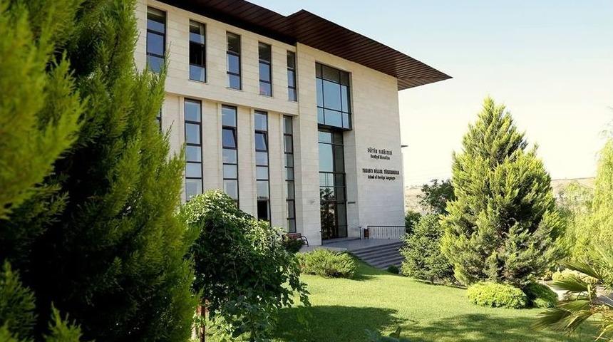 Hk&uuml;&rsquo;ye Başarı &Ouml;d&uuml;l&uuml;