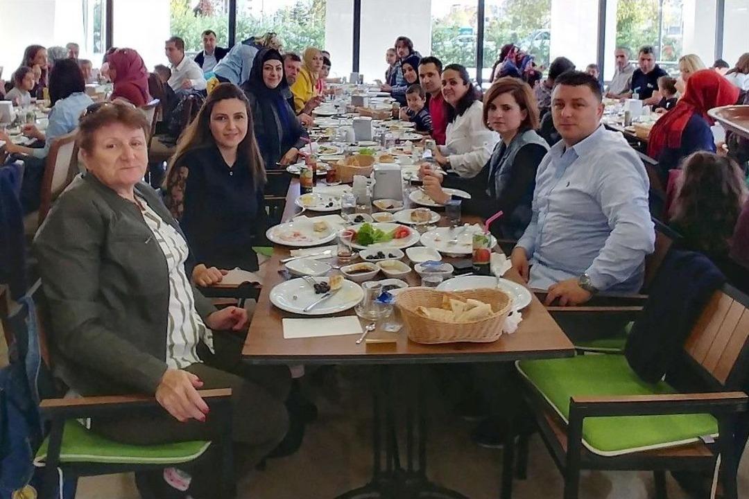 Bengi&rsquo;de Eğitim Okuldan Dışarıya Taştı