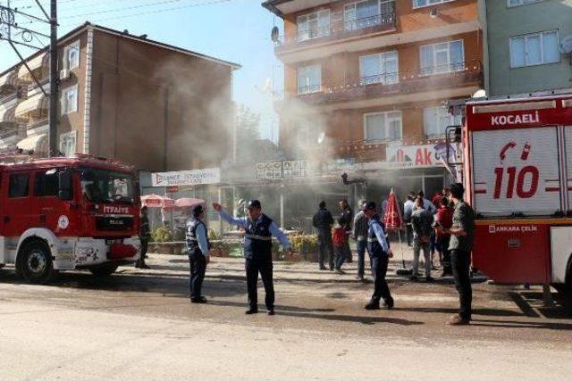 Ocakta Unutulan Tava Kafeyi Yakıyordu