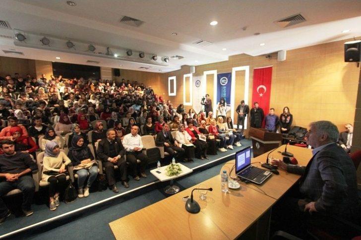 Başkan Memiş, Üniversite Öğrencileri İle Bir Araya Geldi G1