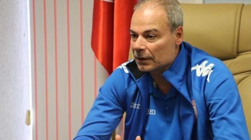 Samsunspor Teknik Direkt&ouml;r&uuml; Engin İpekoğlu: T&uuml;rk Futbolunun Genel Sıkıntısı 'yan Toplar'