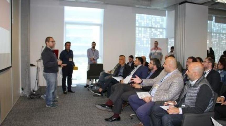 Girişimciler Living Lab&rsquo;De Ticaret Hayatına Atılıyor