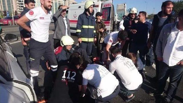 D-100 de Kaza; Trafik Durma Noktasına Geldi (2) 1