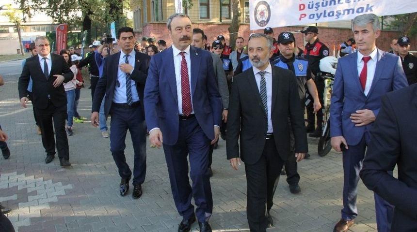 Emniyet Müdürü Ak’tan "sevgi Evleri"ne Ziyaret