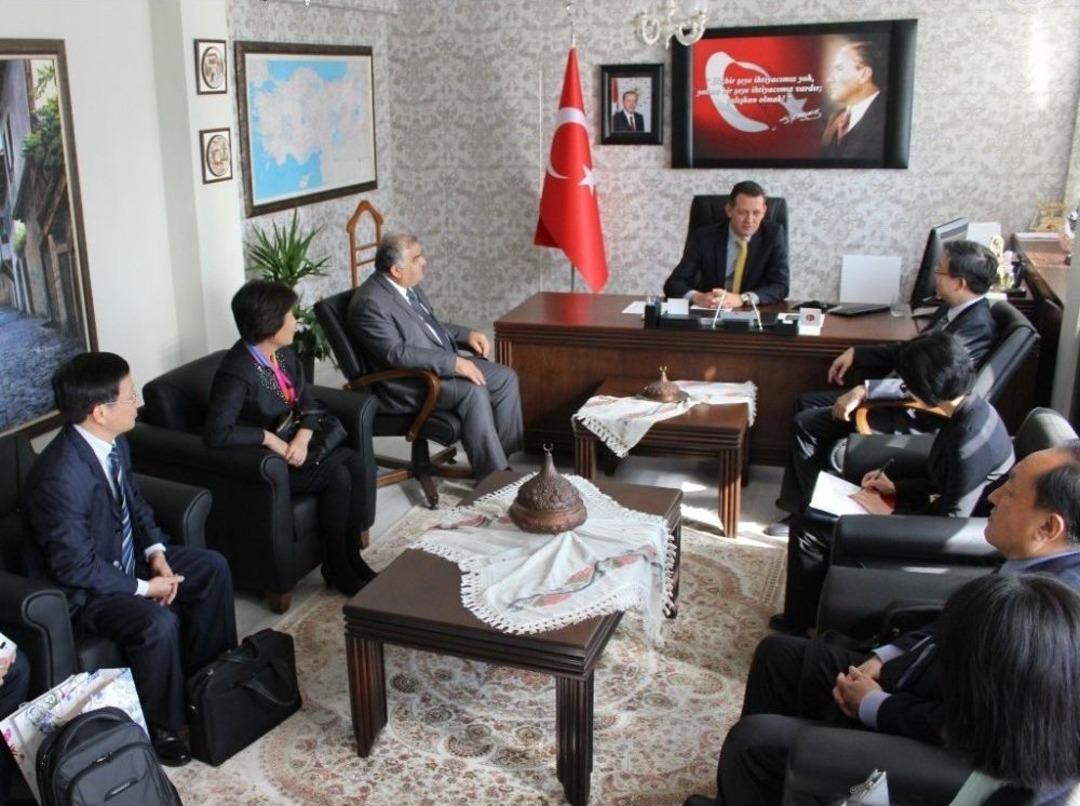 &Ccedil;in Heyetine T&uuml;rk Kamu Personel Yapısı Anlatıldı