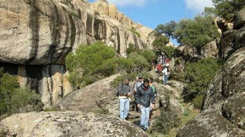 Latmos'a Koruma Yerine Taş Ocağına Tepki