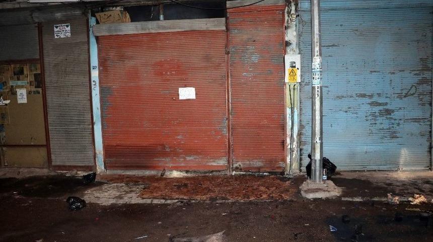 Ayakkabı İmalathanesinde Yangın: 3’ü Ağır 4 Yaralı