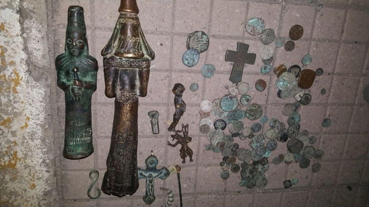 Adana&rsquo;da &lsquo;huzur&rsquo; Uygulamasında Roma D&ouml;nemine Ait 141 Par&ccedil;a Tarihi Eser Yakalandı