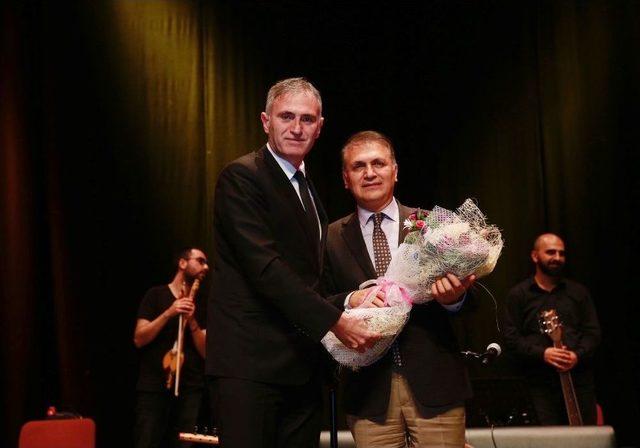 Neşet Ertaş Küçükçekmece’de Türkülerle Anıldı 2