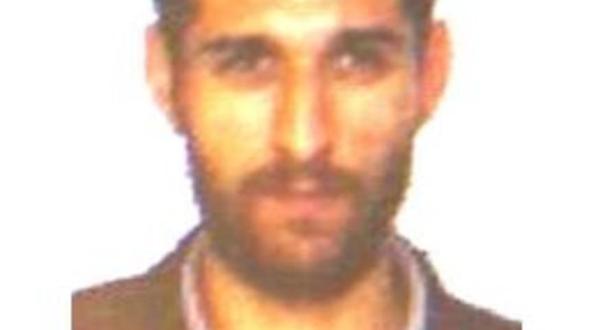 Cezaevi Firarisi, K&ouml;pek Kul&uuml;besinde Yakalandı