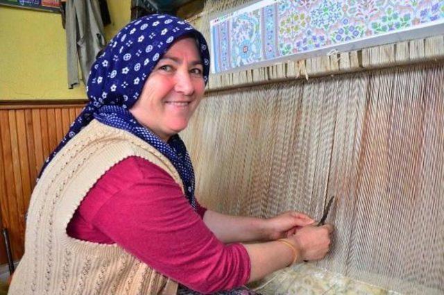 Muhtarlığı At&ouml;lyeye &Ccedil;evirip, Kadınlara Iş Imkanı Sağladı 3