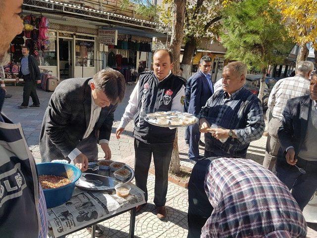 Mevlevi Grubundan Bin Kişilik Aşure Hayrı