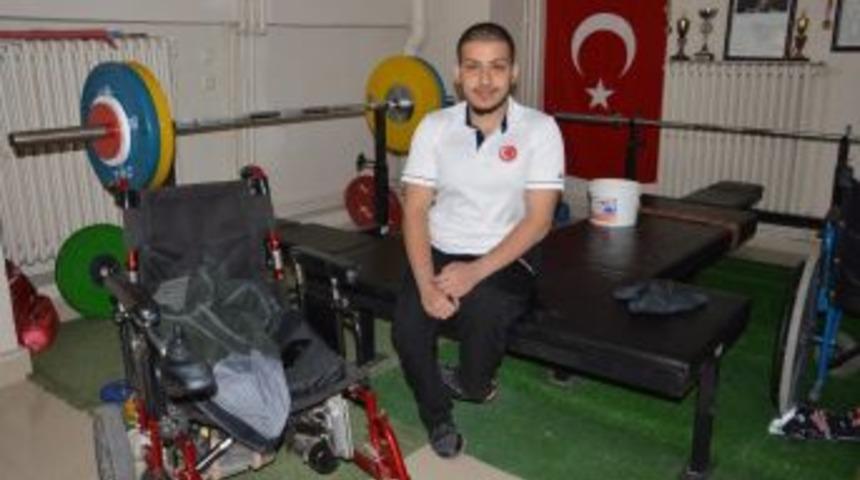 &Uuml;zeyir Gururlandırdı