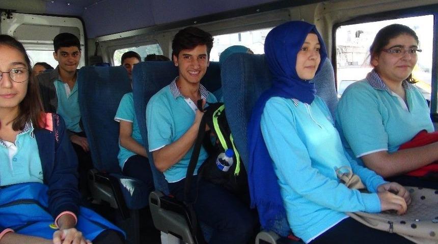 Fazla &Ouml;ğrenci Taşıyan Okul Servislerine Ceza