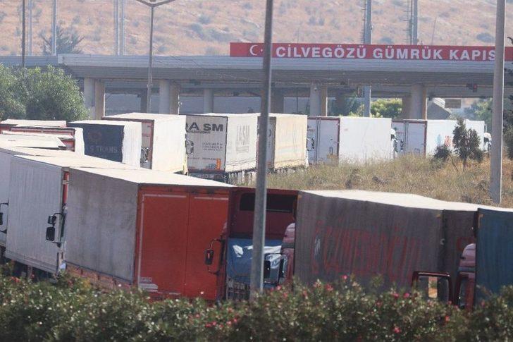 Cilvegözü Gümrük Kapısı’nda 5 Kilometrelik Tır Kuyruğu G4