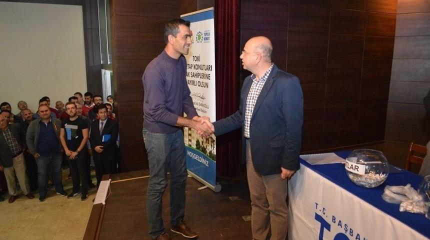 Gediz&rsquo;de 4.etap Toki Kuraları &Ccedil;ekildi