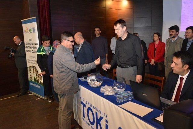 Gediz’de 4.etap Toki Kuraları Çekildi