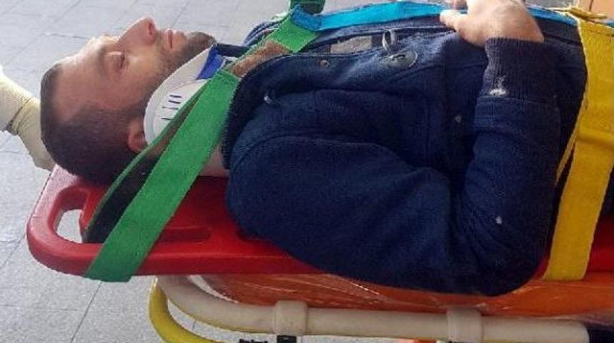 İşçi Servisleri Çarpıştı: 11 Yaralı