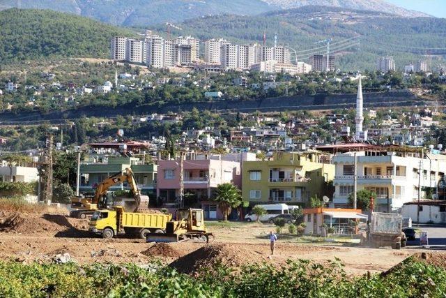 İskenderun&rsquo;a Yeni Bir Sosyal Tesis Daha Yapılıyor 3