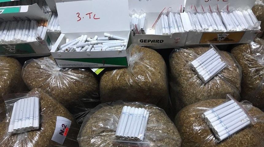 Konya&rsquo;da 102 Kilo Ka&ccedil;ak T&uuml;t&uuml;n Ve 4 Bin 500 Adet Sigara Ele Ge&ccedil;irildi