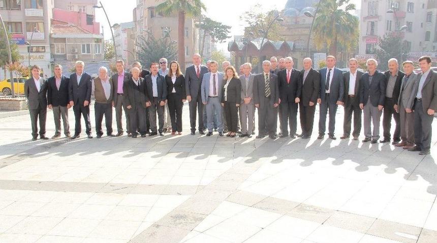 Biga&rsquo;da 19 Ekim Muhtarlar G&uuml;n&uuml; T&ouml;renle Kutlandı