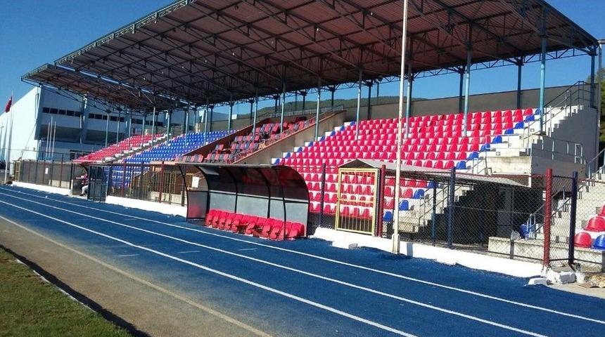 S&ouml;ke İl&ccedil;e Stadı Trib&uuml;n Koltukları Yenilendi