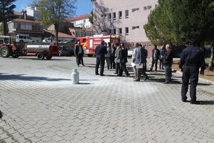 Muhtarlara Verilen Yangın Eğitim Sürüyor G4