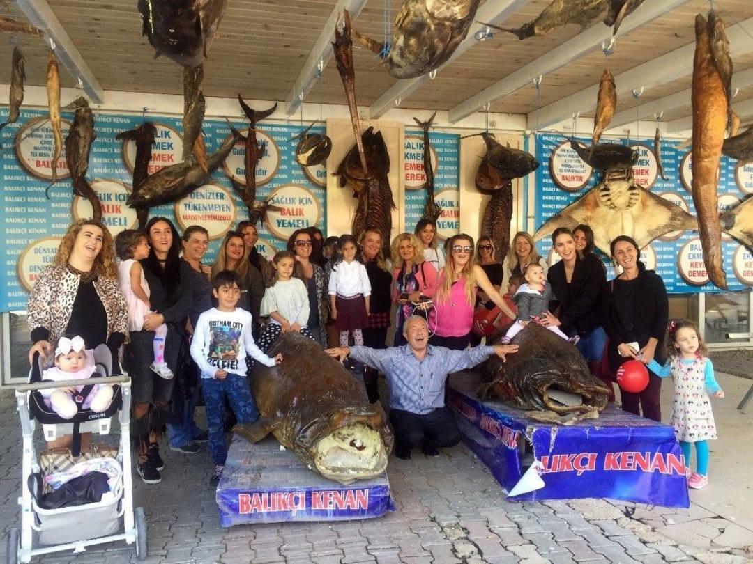 T&uuml;rkiye Deniz Canlıları Balık&ccedil;ı Kenan M&uuml;zesine, Anneler Ve &Ccedil;ocuklardan Yoğun İlgi