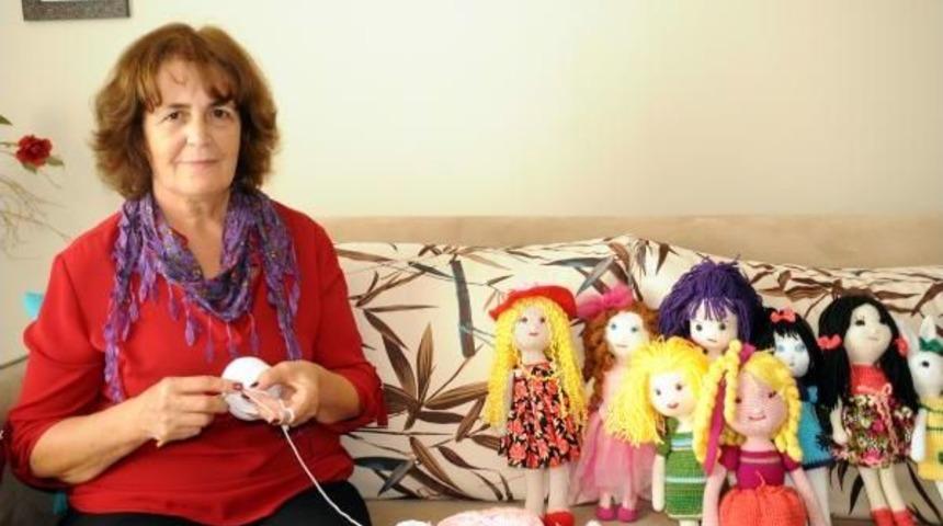 Engelli &Ouml;ğrenciler I&ccedil;in Bez Bebek &Ouml;r&uuml;yor