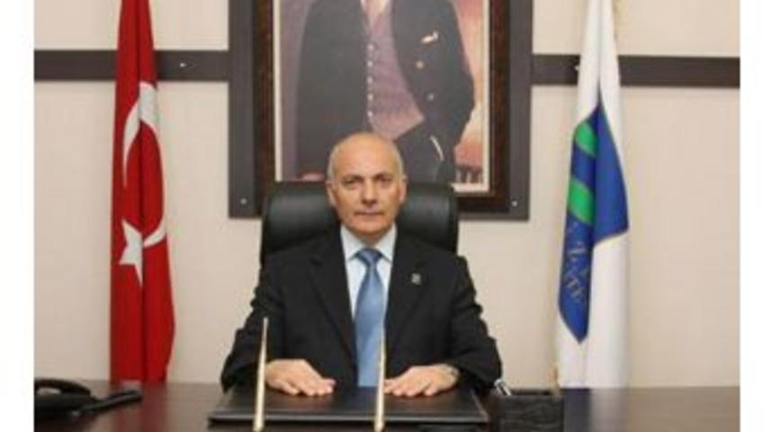 Rte&uuml; Eski Rekt&ouml;r&uuml;n&uuml;n Ev Hapsi Cezası Sonlandırıldı