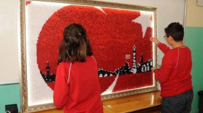 20 Bin Mantar Pano &Ccedil;ivisi Ile T&uuml;rk Bayrağı Motifi Yaptılar