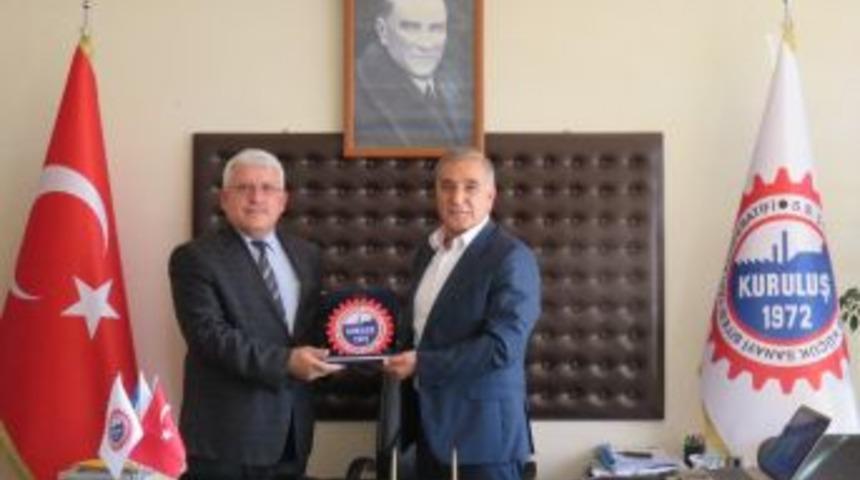 Ptt Başm&uuml;d&uuml;r&uuml; Ersoy &Ccedil;orlu Sanayi Sitesi Y&ouml;neticileriyle Vedalaştı