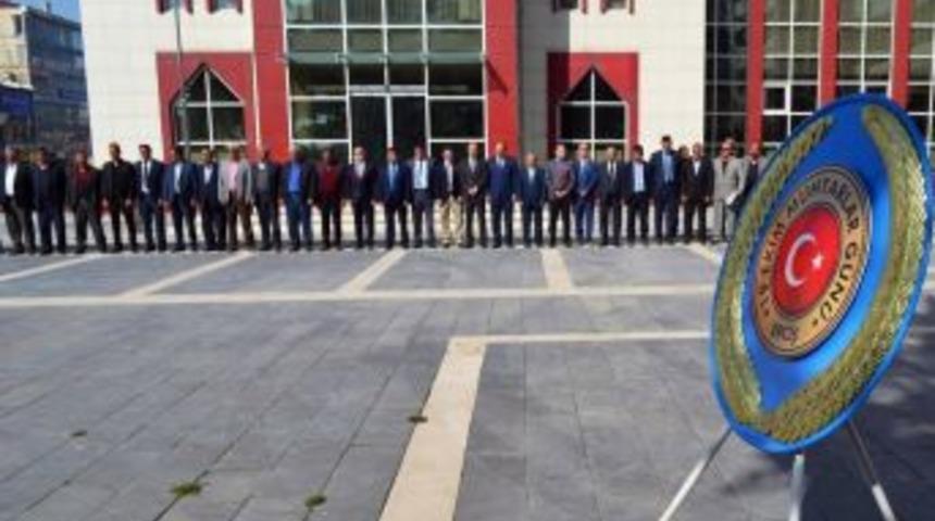Erciş&rsquo;te &lsquo;muhtarlar G&uuml;n&uuml;&rsquo; Kutlandı