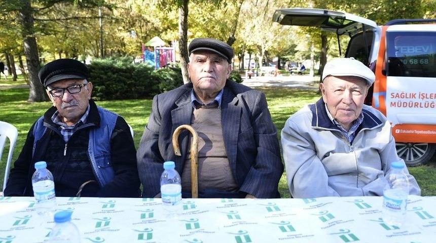 G&uuml;neşin Tadını &Ccedil;ıkardılar