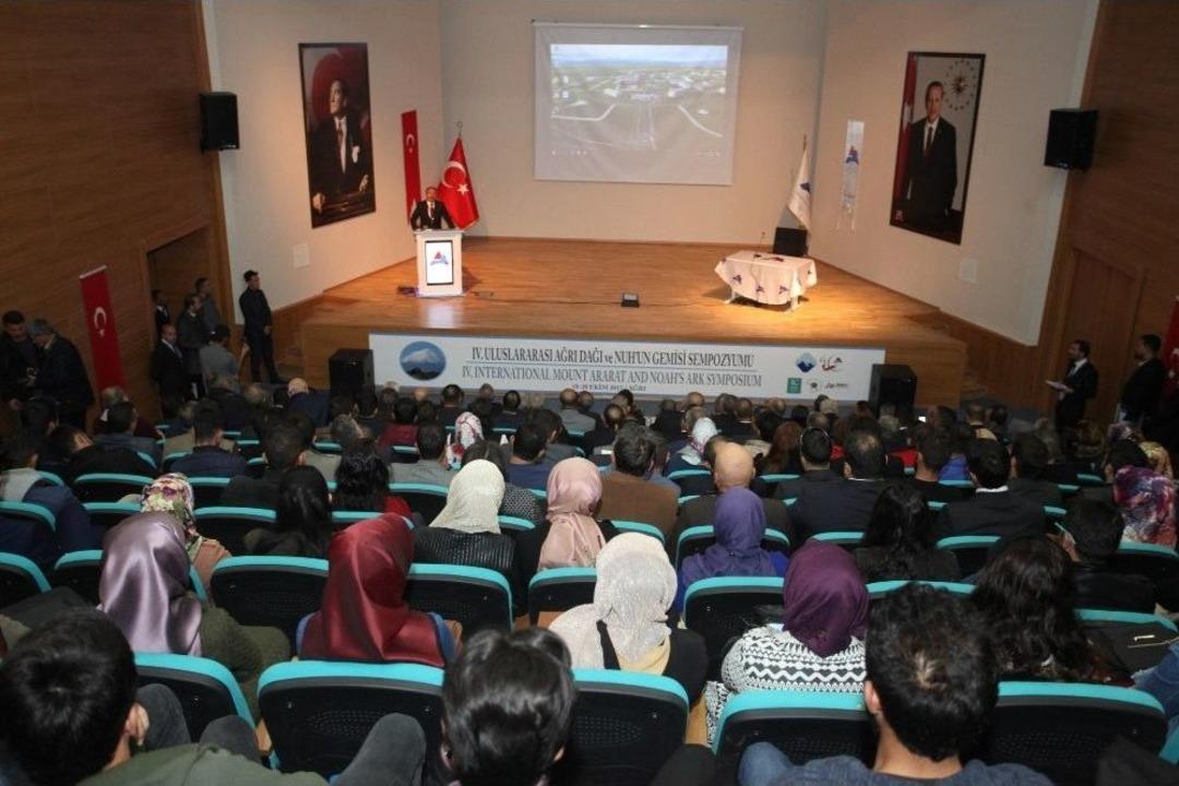 Uluslararası Ağrı Dağı Ve Nuh&rsquo;un Gemisi Sempozyumu Başladı