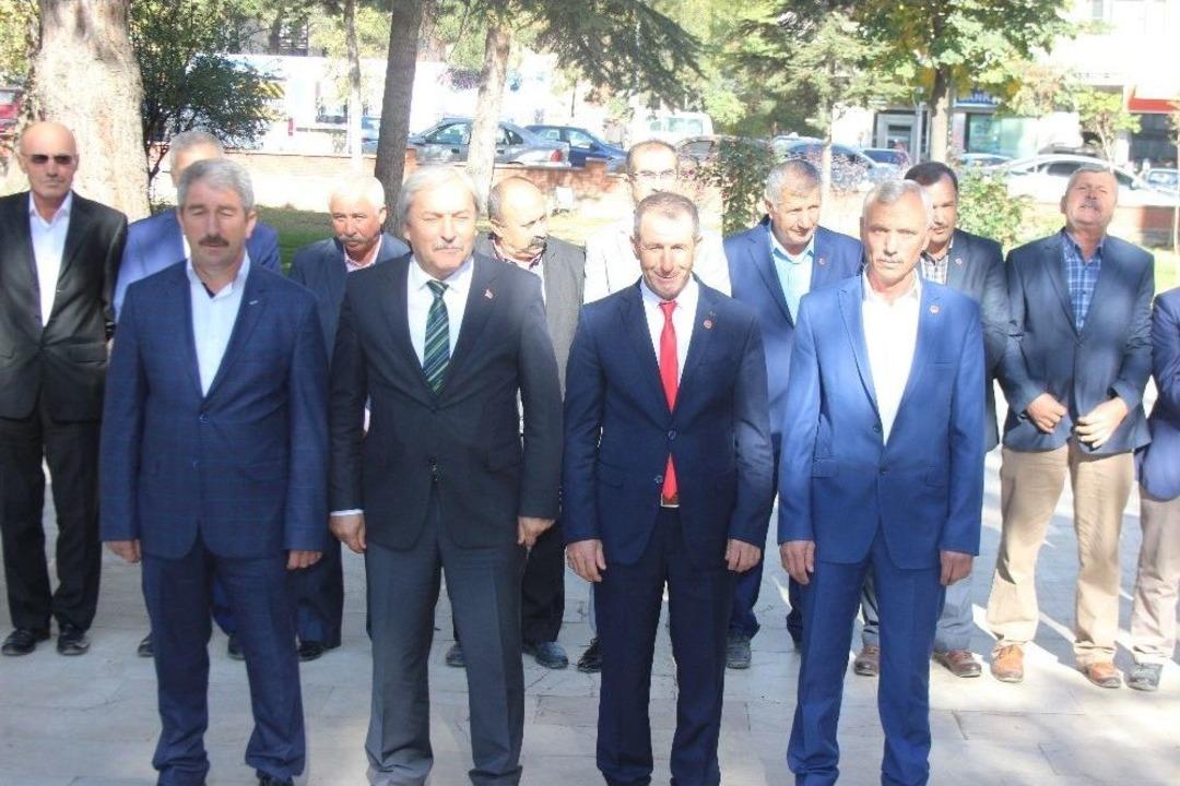 Osmaneli De 19 Ekim Muhtarlar G&uuml;n&uuml; Kutlandı