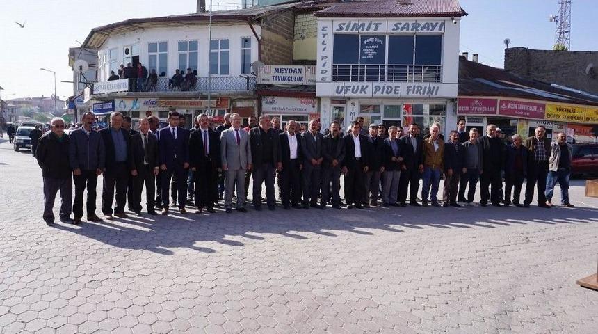 G&uuml;r&uuml;n Ve Kangal&rsquo;da Muhtarlar G&uuml;n&uuml; Kutlandı