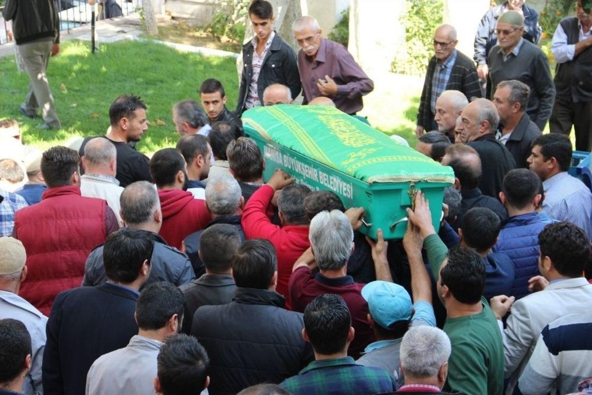 Nişanlı &Ccedil;ifti &Ouml;l&uuml;m Ayırdı