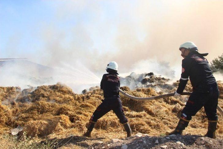 Şanlıurfa’da Çıkan Yangında Tonlarca Saman Kül Oldu G2