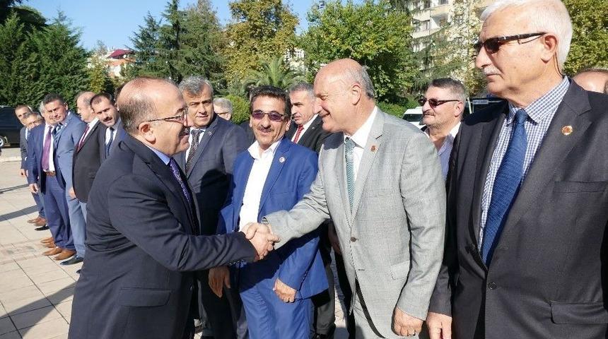 Muhtarlardan Başkan G&uuml;mr&uuml;k&ccedil;&uuml;oğlu&rsquo;na Ziyaret