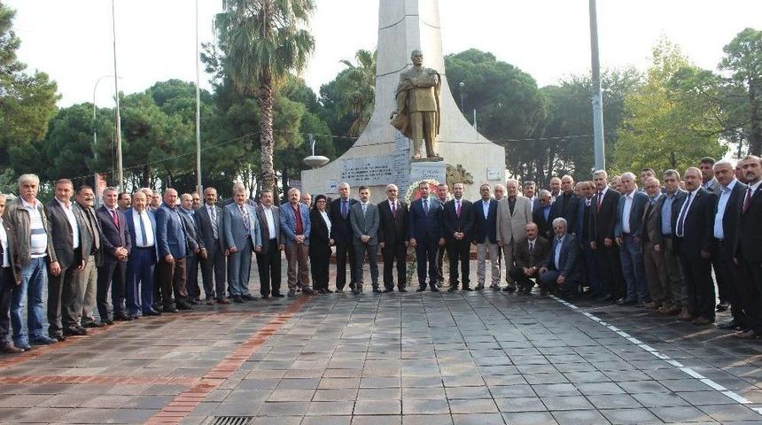 Ekici: &ldquo;muhtarların Yıllık İzni Olmalı"