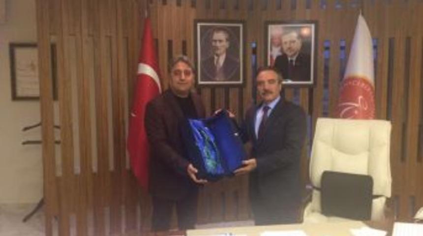 &Ccedil;at Belediye Başkanı Duru, Rekt&ouml;r Bağlı&rsquo;yı Ziyaret Etti